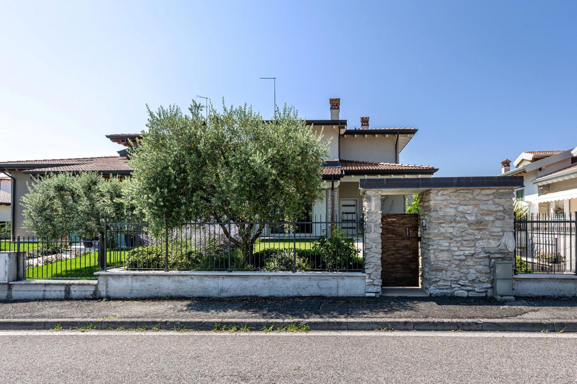 Villa Rita 佩斯基耶拉德加达 外观 照片